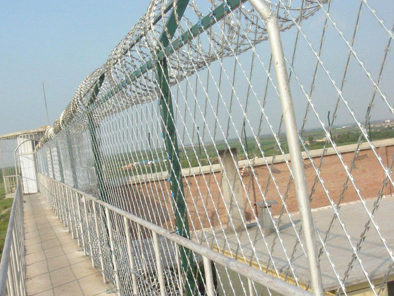 �L�\�̾W��B