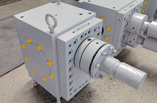 熔體齒輪泵的密封結(jié)構(gòu)種類與選擇